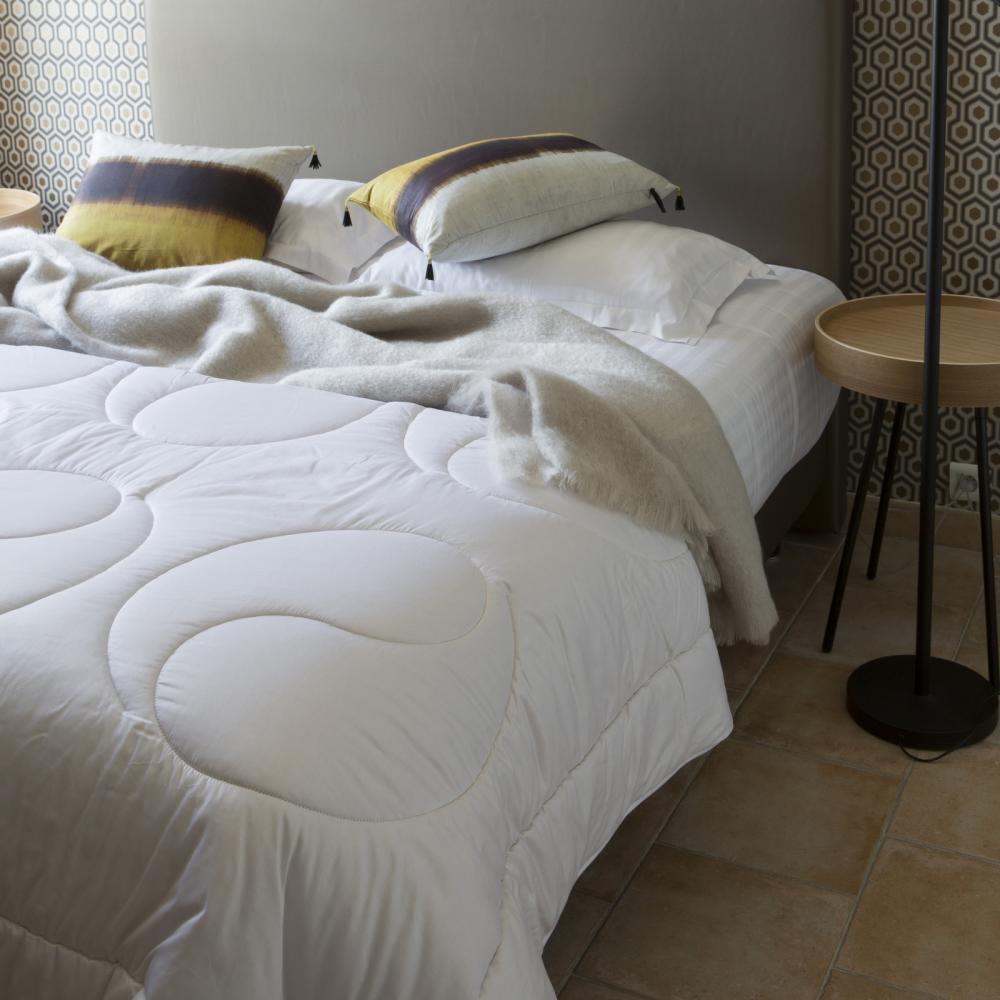 Couette Delphes de BRUN DE VIAN-TIRAN